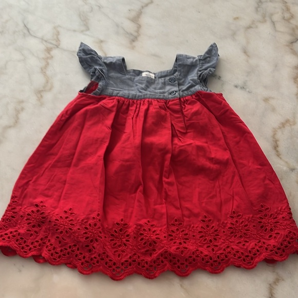 Gap Baby Oshkosh Girl 18/24 months Eyelet Dress Bundle of 3 Red Blue - Picture 5 of 12